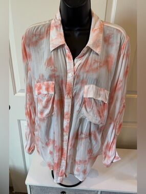 a.n.a Peach and White Tie-Dye Button-Up Shirt
